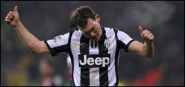 Stephan Lichtsteiner riporta i Lancieri al comando