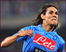 Un mostruoso Cavani regala successo e prima posizione al debutto a Giacomo
